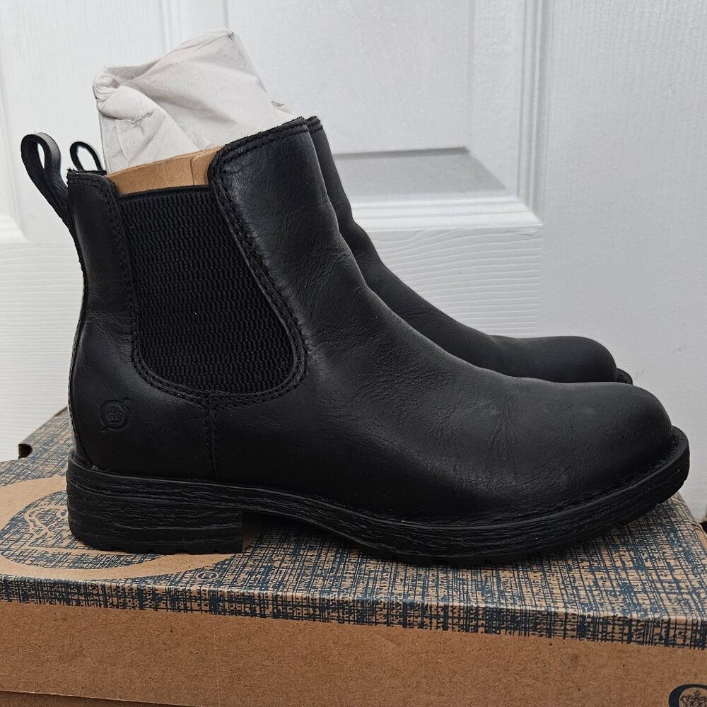 Born Cove Chelsea Boots | size 6